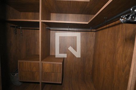 Apartamento para alugar com 110m², 1 quarto e 2 vagas Apartamento para alugar com 110m², 1 quarto e 2 vagasCloset