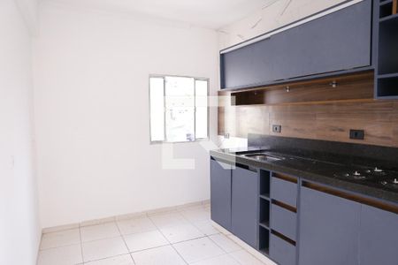 Casa de condomínio para alugar com 75m², 2 quartos e sem vagaSala-Cozinha