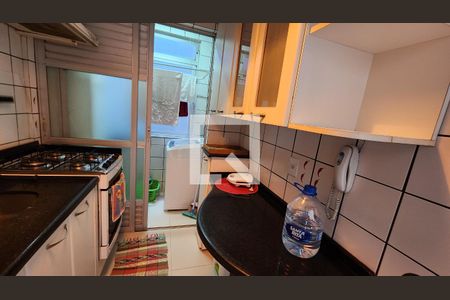 Cozinha de apartamento para alugar com 2 quartos, 65m² em Itacorubi, Florianópolis