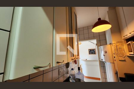 Cozinha de apartamento para alugar com 2 quartos, 65m² em Itacorubi, Florianópolis