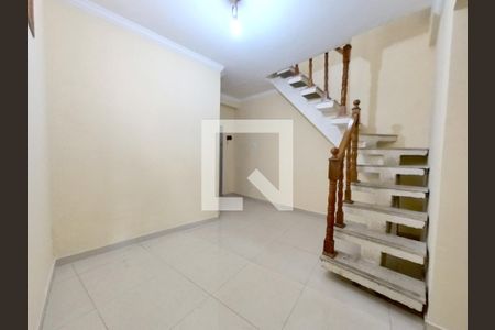 Sala de Estar de casa para alugar com 3 quartos, 170m² em Sítio Morro Grande, São Paulo