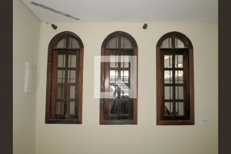 Sala - Janelas de casa para alugar com 3 quartos, 170m² em Sítio Morro Grande, São Paulo