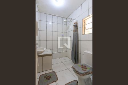 Banheiro  de casa para alugar com 1 quarto, 23m² em Rio Pequeno, São Paulo