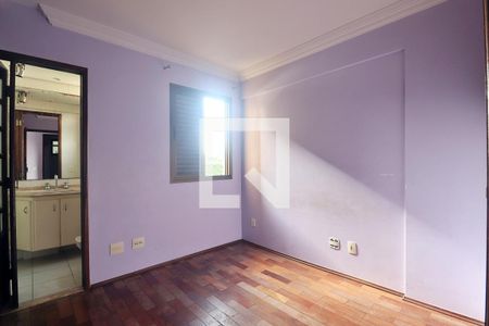 Suíte - Quarto 1 de apartamento para alugar com 2 quartos, 64m² em Parque das Nações, Santo André