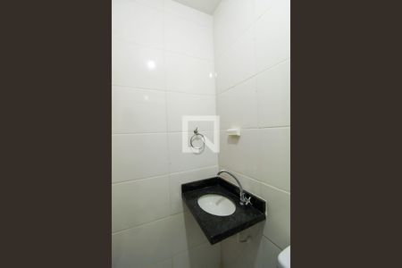 Banheiro de kitnet/studio para alugar com 1 quarto, 30m² em Belenzinho, São Paulo