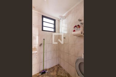 Banheiro de apartamento para alugar com 2 quartos, 56m² em Padroeira, Osasco