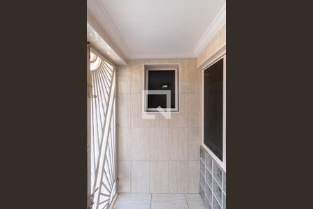Entrada de casa para alugar com 1 quarto, 5m² em Vila Granada, São Paulo
