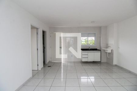 Sala/Cozinha de apartamento para alugar com 1 quarto, 42m² em Vila Alpina, São Paulo