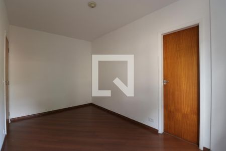 Quarto 1 de apartamento para alugar com 2 quartos, 55m² em Vila Ipojuca, São Paulo