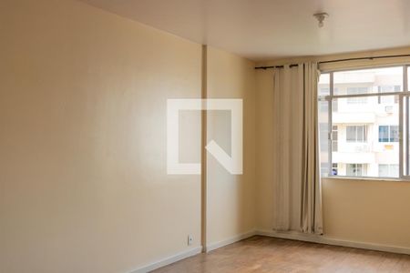 Apartamento para alugar com 107m², 3 quartos e 1 vagaSala