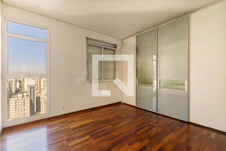 Apartamento à venda com 3 quartos, 270m² em Vila Uberabinha, São Paulo