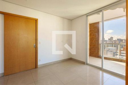 Apartamento à venda com 3 quartos, 270m² em Vila Uberabinha, São Paulo