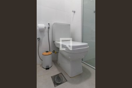 Banheiro de apartamento para alugar com 1 quarto, 36m² em Funcionários, Belo Horizonte