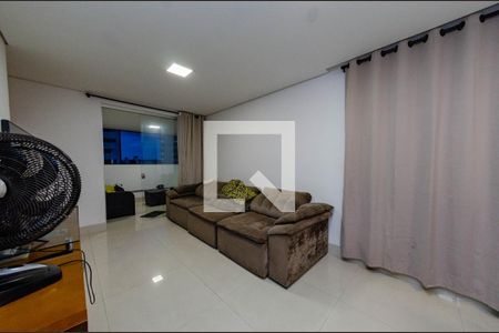 Sala de apartamento à venda com 4 quartos, 120m² em Prado, Belo Horizonte