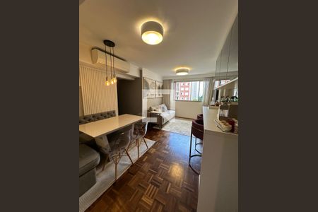 Apartamento à venda com 2 quartos, 74m² em Indianópolis, São Paulo