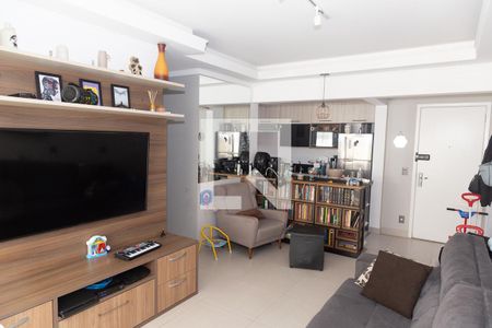 Sala de Estar de apartamento à venda com 2 quartos, 62m² em Vila Augusta, Guarulhos