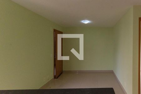 Sala de apartamento para alugar com 2 quartos, 48m² em Parque das Cachoeiras, Campinas