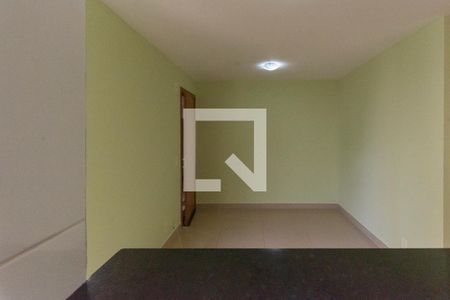 Sala de apartamento para alugar com 2 quartos, 48m² em Parque das Cachoeiras, Campinas