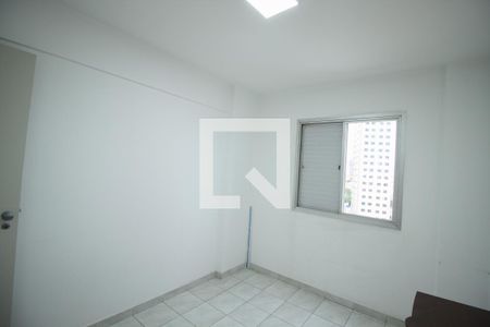 Quarto 1 de apartamento para alugar com 2 quartos, 65m² em Vila Bertioga, São Paulo