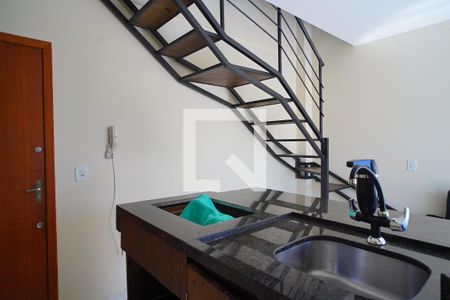 Sala - Cozinha de apartamento para alugar com 1 quarto, 55m² em Carvoeira, Florianópolis