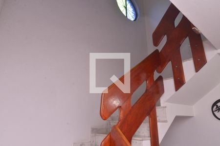 Escada de casa à venda com 3 quartos, 180m² em Campestre, Santo André