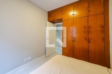 quarto 1 de apartamento à venda com 2 quartos, 60m² em Vila Gumercindo, São Paulo
