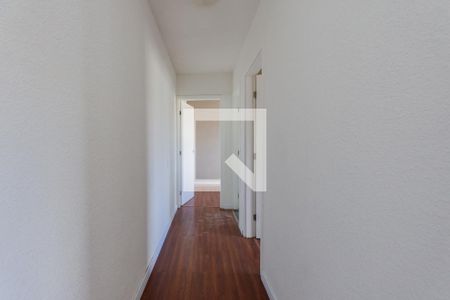 Corredor de apartamento para alugar com 2 quartos, 48m² em Jardim Maria Duarte, São Paulo