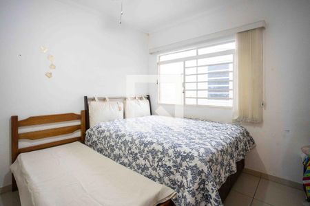 Quarto 2 Casa 1 de casa à venda com 7 quartos, 280m² em Centro, Diadema