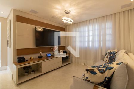 Sala de casa de condomínio à venda com 3 quartos, 200m² em Ponte Grande, Guarulhos