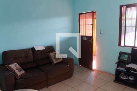 Sala de casa à venda com 5 quartos, 140m² em Feitoria, São Leopoldo