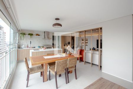 VARANDA GOURMET de apartamento para alugar com 3 quartos, 136m² em Barra Funda, São Paulo