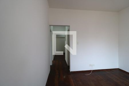 Corredor de casa para alugar com 3 quartos, 144m² em Campestre, Santo André