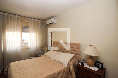 Quarto 1 de apartamento à venda com 2 quartos, 64m² em Santo Antônio, Porto Alegre