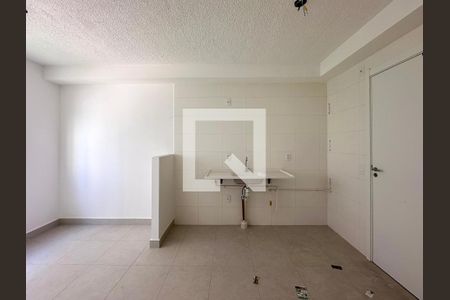 Sala/Cozinha de apartamento para alugar com 2 quartos, 32m² em Vila Socorro, São Paulo
