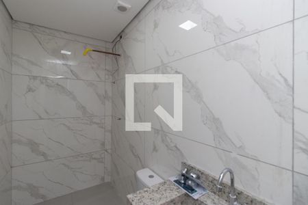 Banheiro da Suíte 1 de casa para alugar com 3 quartos, 80m² em Vila Pedra Branca, São Paulo