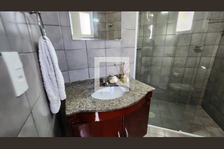 Apartamento à venda com 120m², 3 quartos e 2 vagas Apartamento à venda com 120m², 3 quartos e 2 vagasBanheiro da Suíte