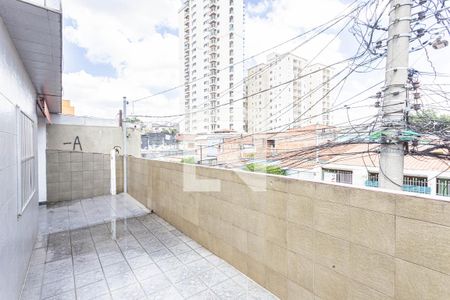 Varanda de casa à venda com 4 quartos, 250m² em Vila Marte, São Paulo