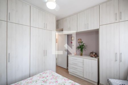 Quarto 1 de apartamento à venda com 2 quartos, 60m² em Vila Osasco, Osasco