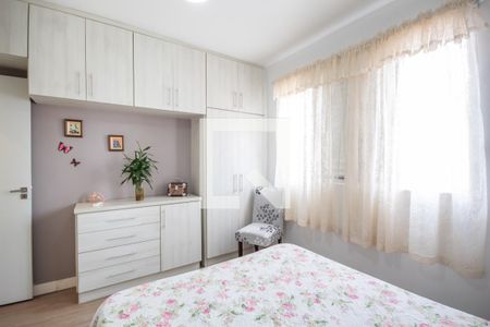 Quarto 1 de apartamento à venda com 2 quartos, 60m² em Vila Osasco, Osasco