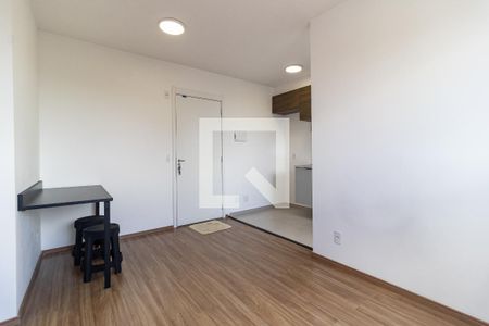 Sala de apartamento para alugar com 2 quartos, 38m² em Jardim Santa Emília, São Paulo