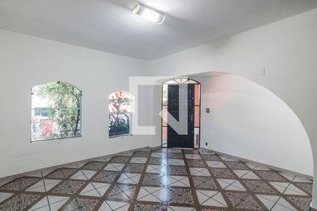 Sala de casa para alugar com 3 quartos, 250m² em Vila Pires, Santo André