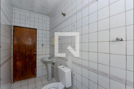Banheiro de casa para alugar com 1 quarto, 53m² em Parque Mikail, Guarulhos