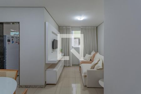 Sala de apartamento à venda com 2 quartos, 80m² em Castelo, Belo Horizonte