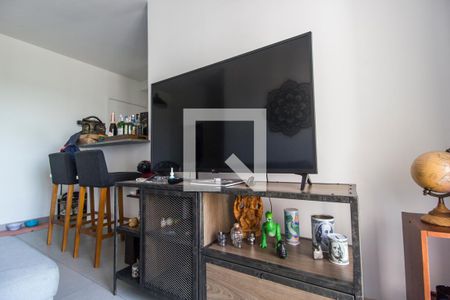 Sala de TV de apartamento à venda com 2 quartos, 57m² em Jardim Iracema/aldeia, Barueri