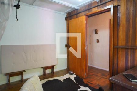 Quarto 2 de casa à venda com 3 quartos, 150m² em Rubem Berta, Porto Alegre