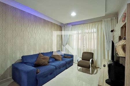 Sala de casa à venda com 3 quartos, 125m² em Jardim Adriana, Guarulhos