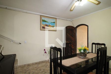 Sala de casa à venda com 3 quartos, 85m² em Vila Guilhermina, São Paulo