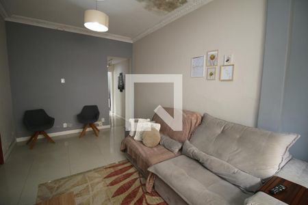 Sala de casa à venda com 2 quartos, 90m² em Penha Circular, Rio de Janeiro