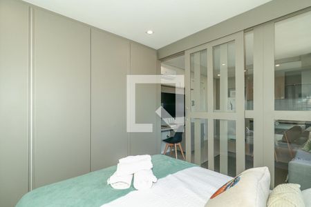 Quarto de apartamento à venda com 1 quarto, 30m² em Farroupilha, Porto Alegre