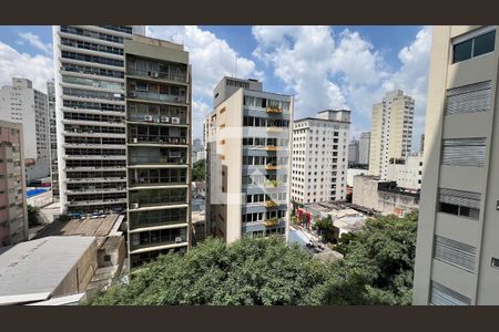 Vista da sala de apartamento para alugar com 3 quartos, 103m² em Cerqueira César, São Paulo